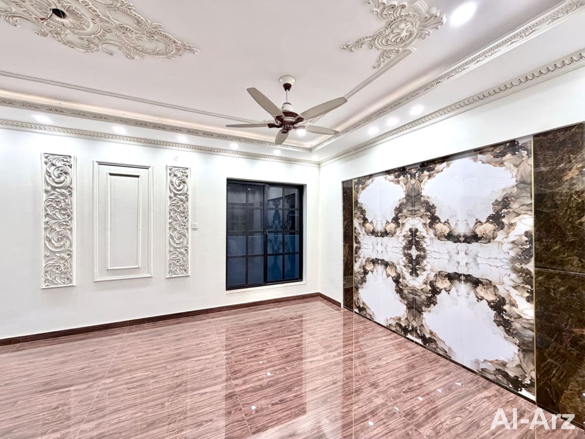 Brand new one kanal house for sale in lowest price — image 4