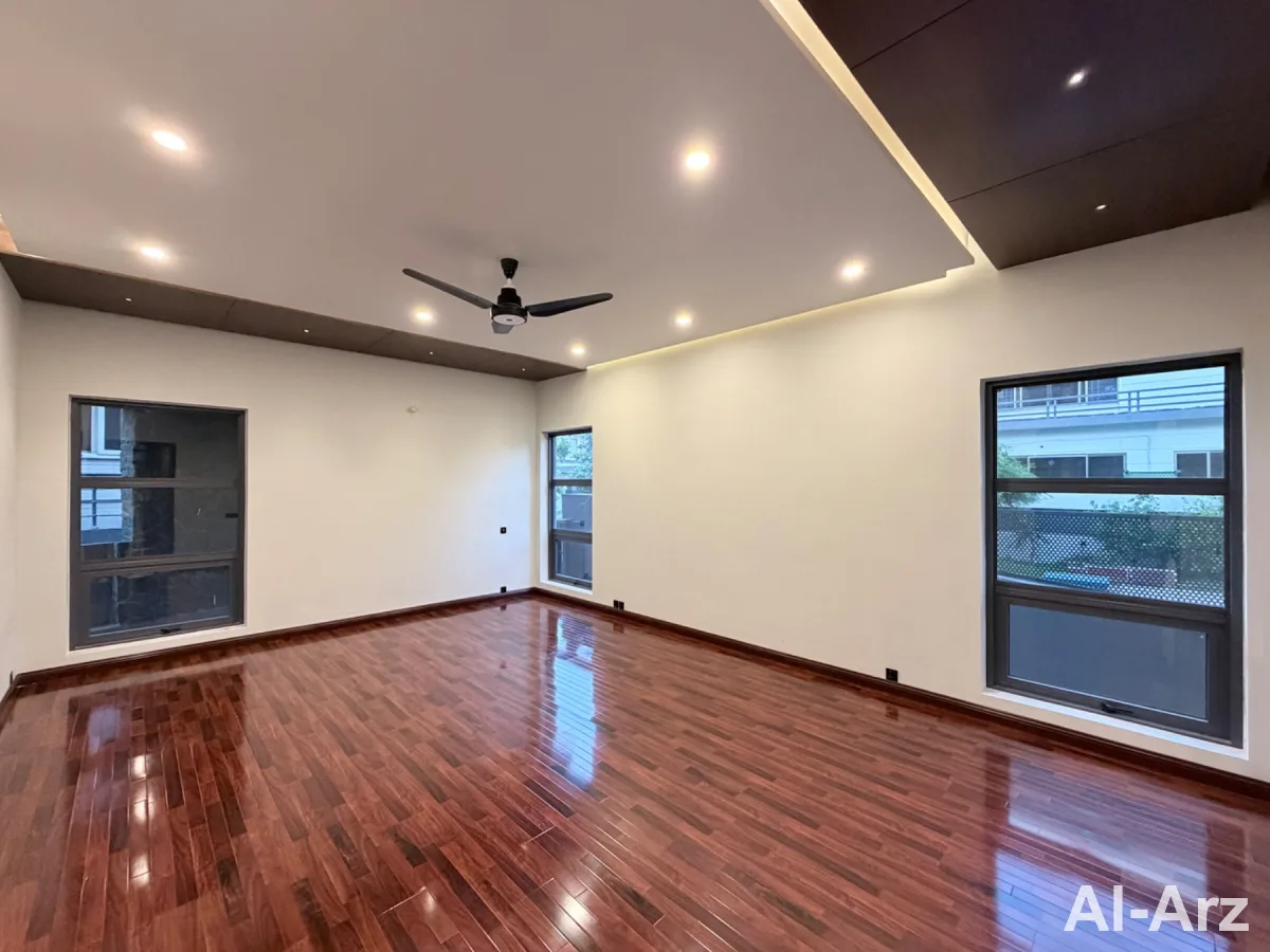 Designer corner house available for sale in dha phase 2 Islamabad — image 5