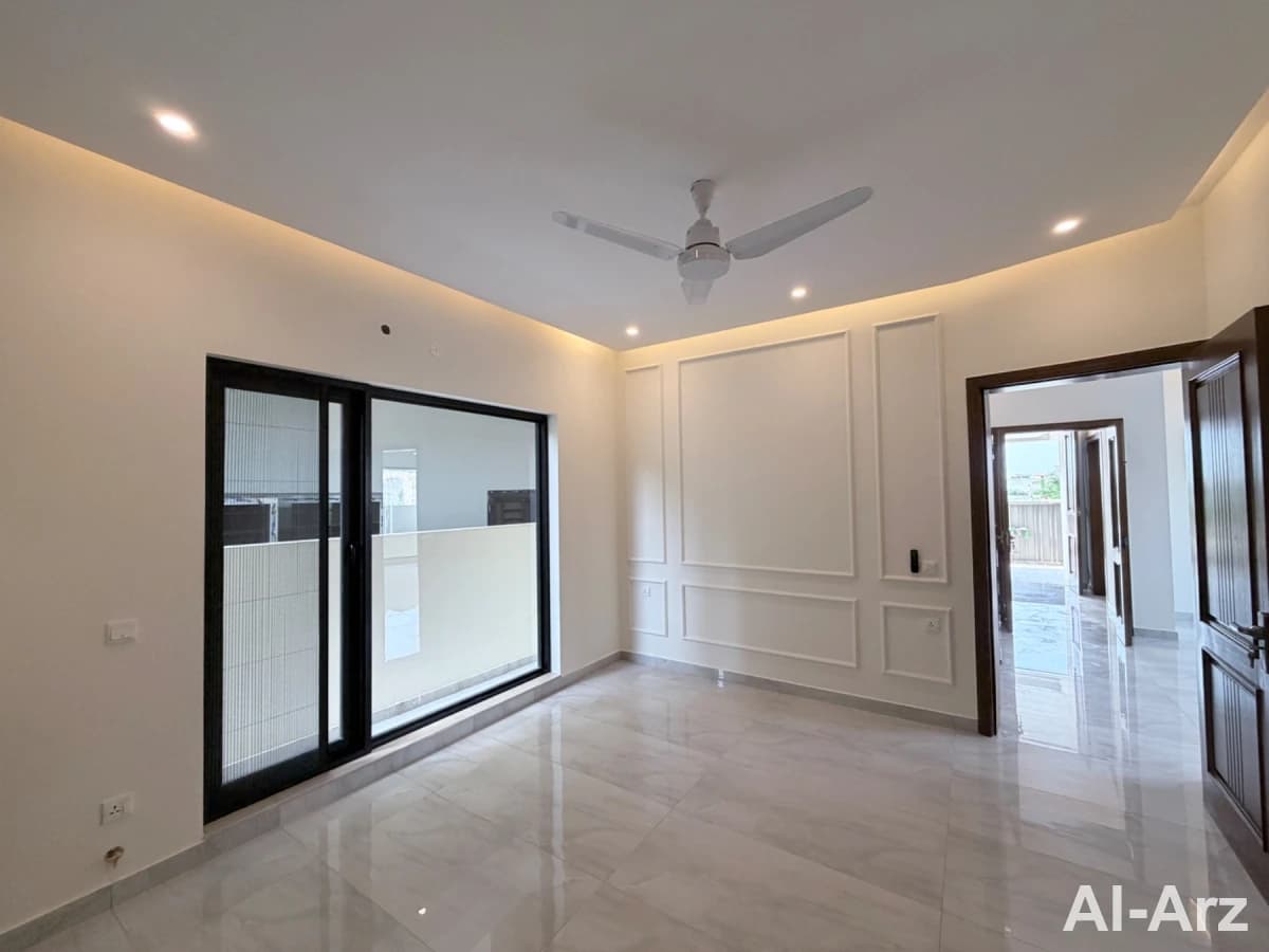 10 marla brand new house for sale on investor price — image 3