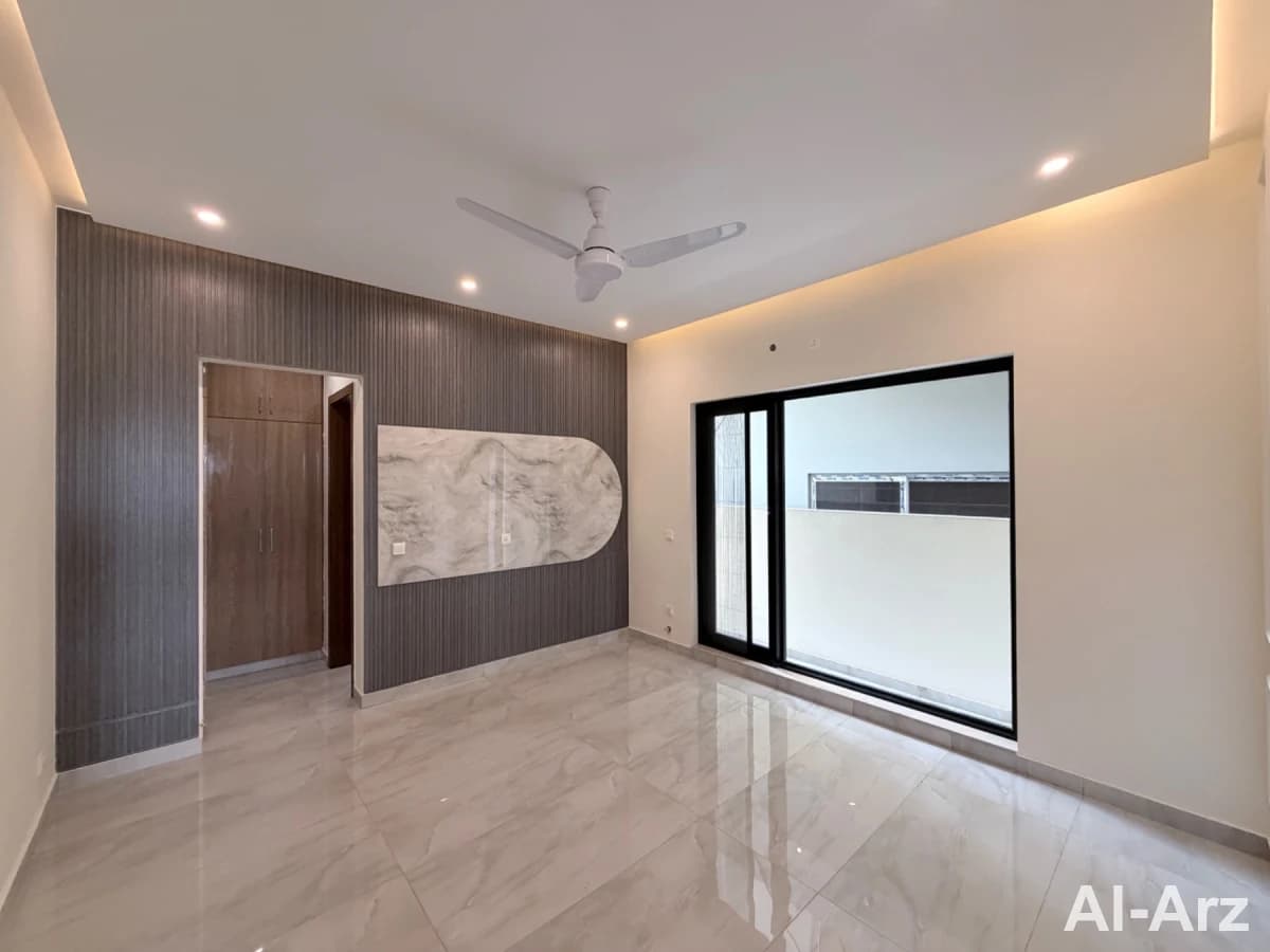 10 marla brand new house for sale on investor price — image 9