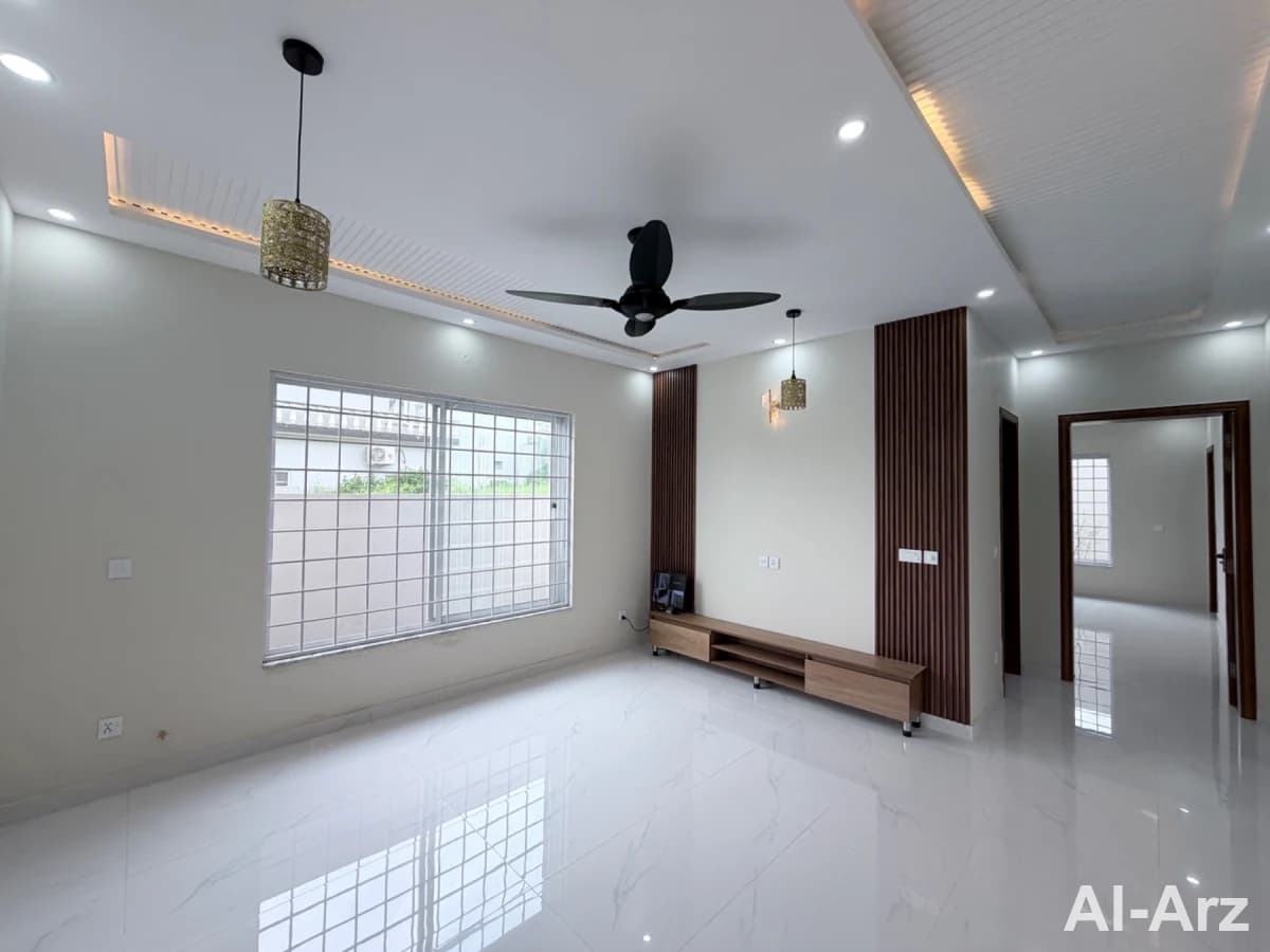 13 marla house for sale in dha phase 3 Islamabad — image 4