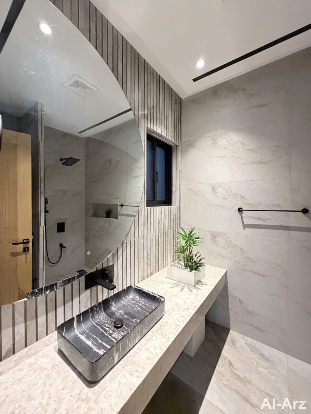 22 marla designer house for sale with 100 ft wide front — image 3