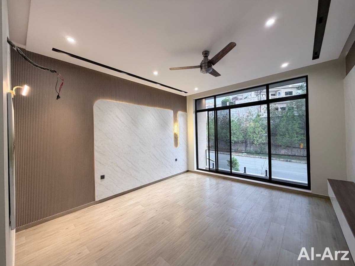 22 marla designer house for sale with 100 ft wide front — image 2