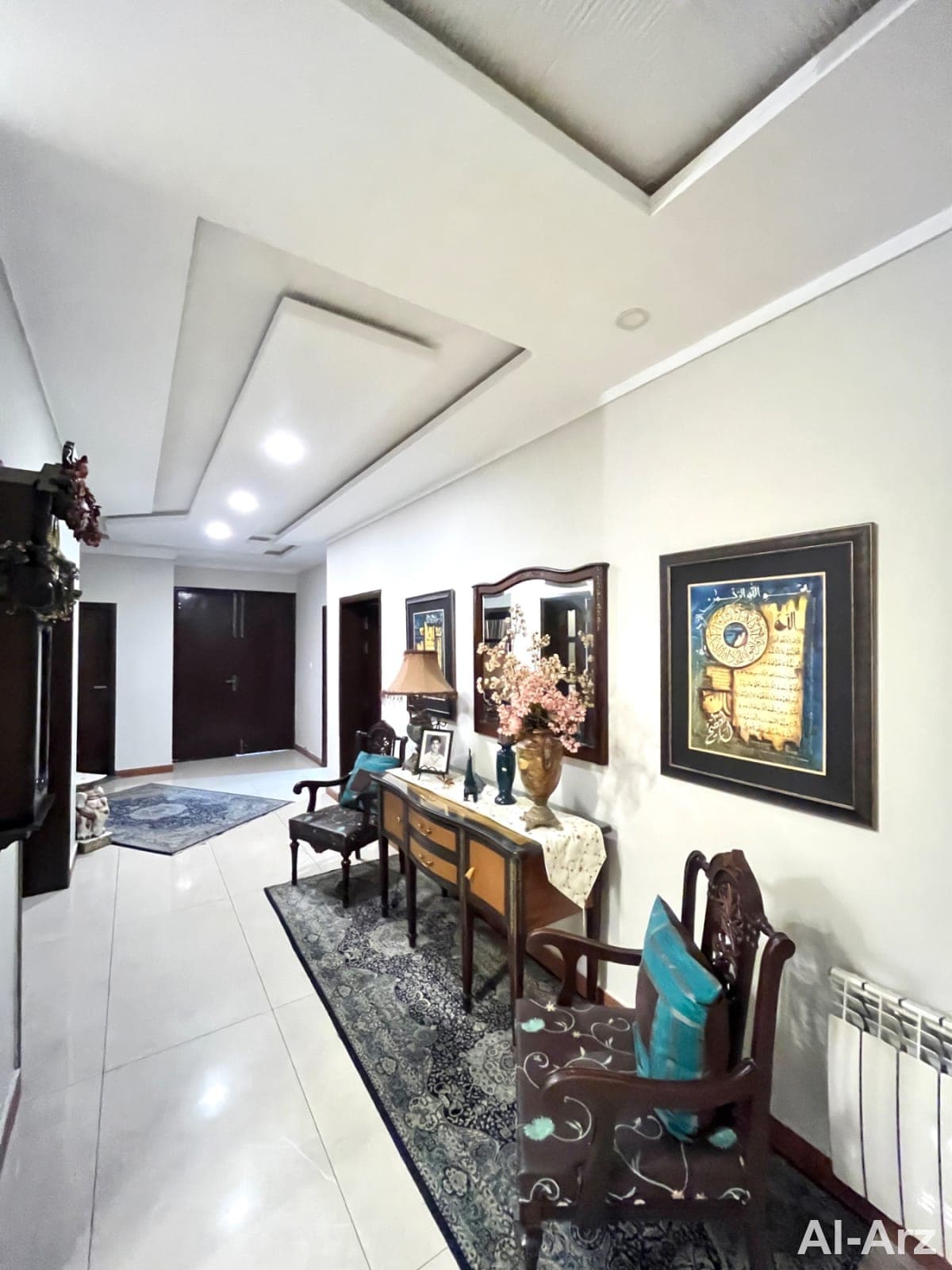 slightly use One kanal 6 bedrooms house for sale on prime location — image 10
