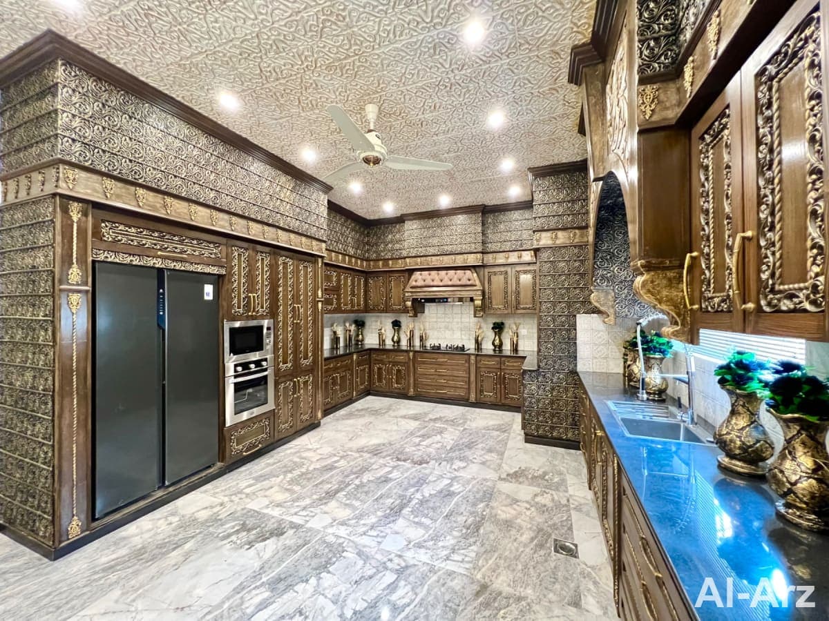 ## 36 Marla Fully Furnished Spanish & Classical House for Sale – DHA Phase 5 — image 7
