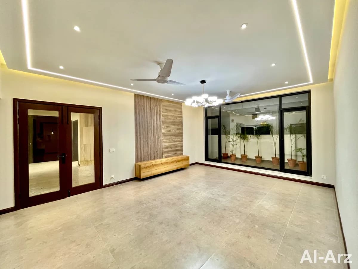 Minimalistic Designer House for sale in DHA Phase 2 β image 5