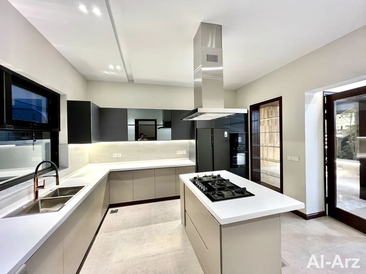 Minimalistic Designer House for sale in DHA Phase 2 β image 6
