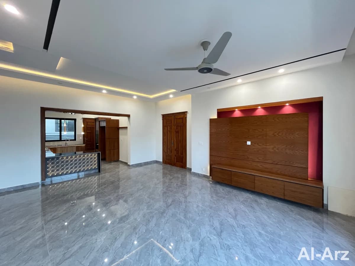 Corner double unit house for sale in dha phase 2 β image 6