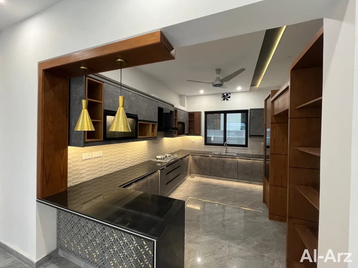 Corner double unit house for sale in dha phase 2 β image 3