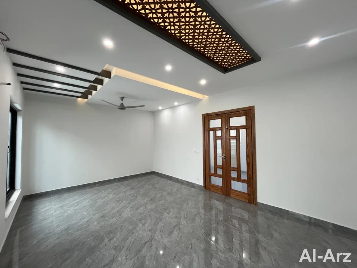 Corner double unit house for sale in dha phase 2 β image 9