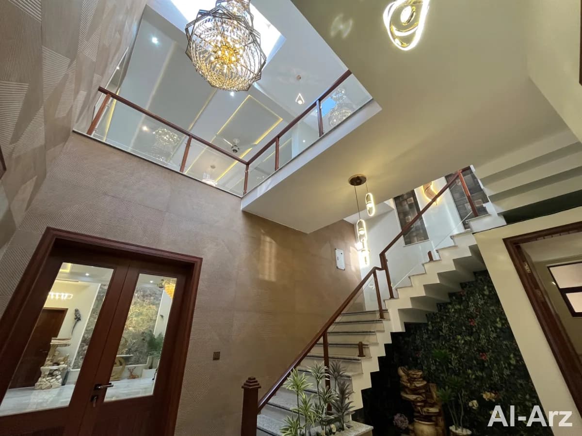 Semi furnished one kanal house for sale — image 3