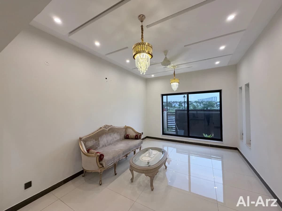 10 marla solid house for sale in Dha emaar — image 3