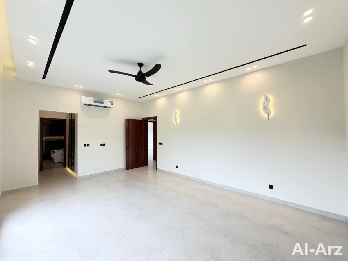 32 MARLA MASTERPIECE | EXCLUSIVE PROPERTY FOR SALE — image 6